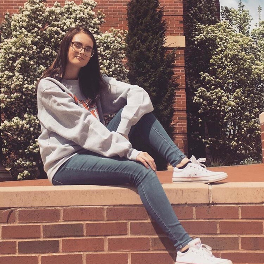 Meet your Posher, Lauren-nicole